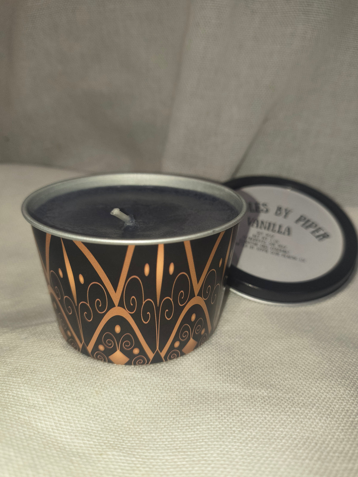 Vanilla scented candle